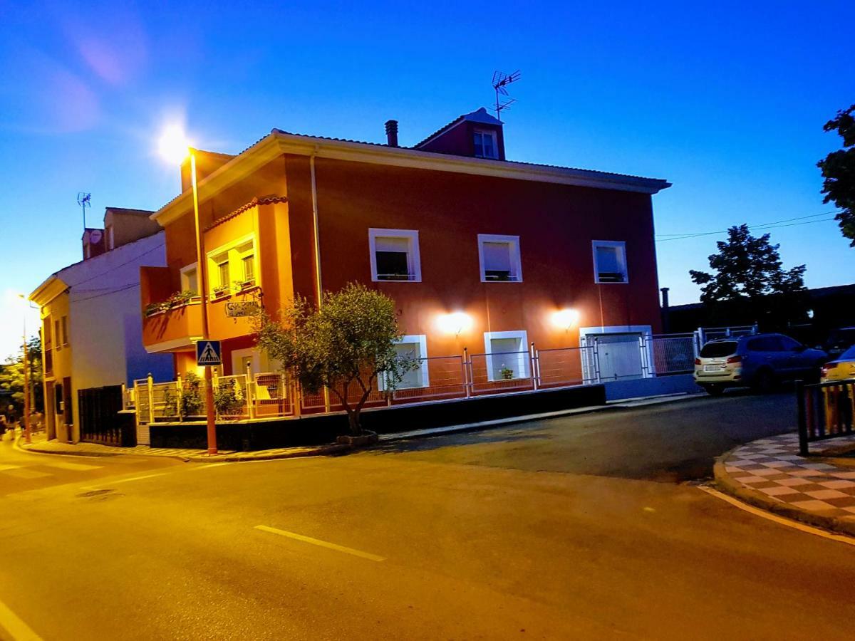 Casa Rural El Sauce. A 2,5 Km De Cuenca Capital Nohales Zewnętrze zdjęcie