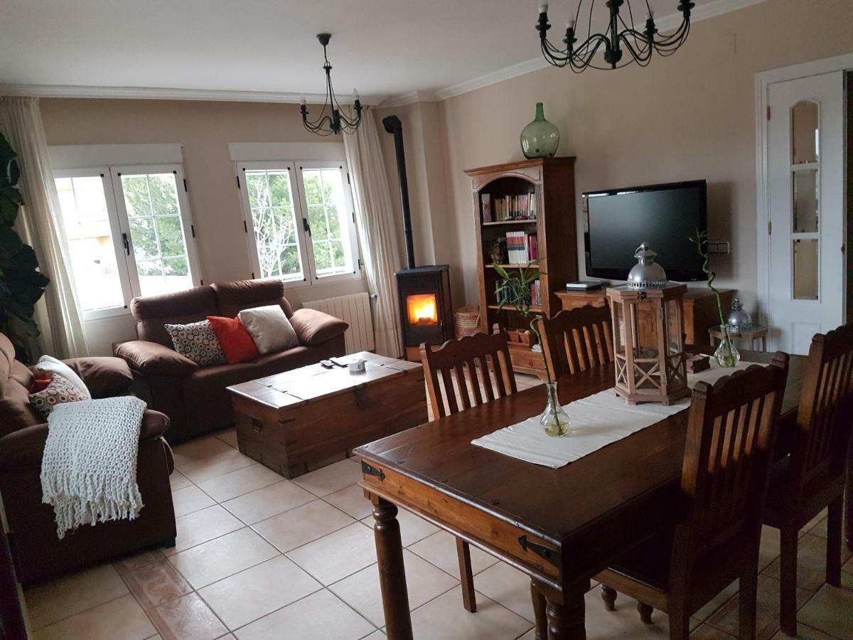Casa Rural El Sauce. A 2,5 Km De Cuenca Capital Nohales Zewnętrze zdjęcie