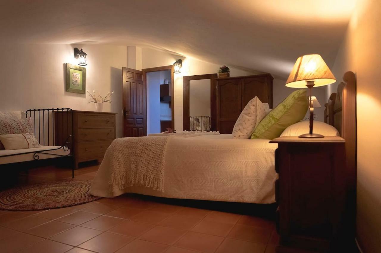Casa Rural El Sauce. A 2,5 Km De Cuenca Capital Nohales Zewnętrze zdjęcie