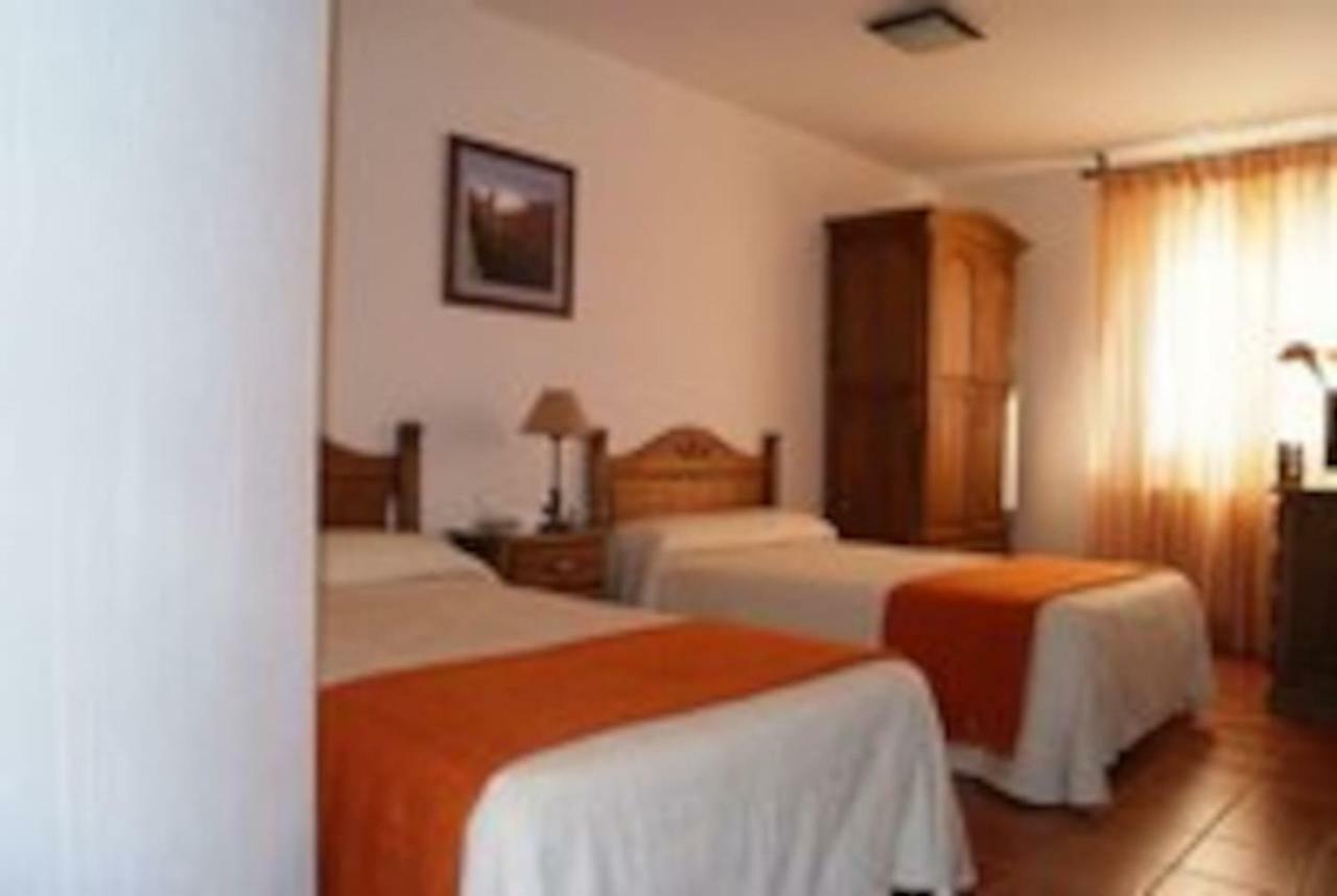 Casa Rural El Sauce. A 2,5 Km De Cuenca Capital Nohales Zewnętrze zdjęcie