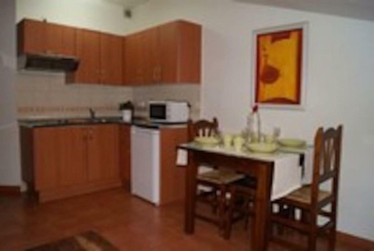 Casa Rural El Sauce. A 2,5 Km De Cuenca Capital Nohales Zewnętrze zdjęcie
