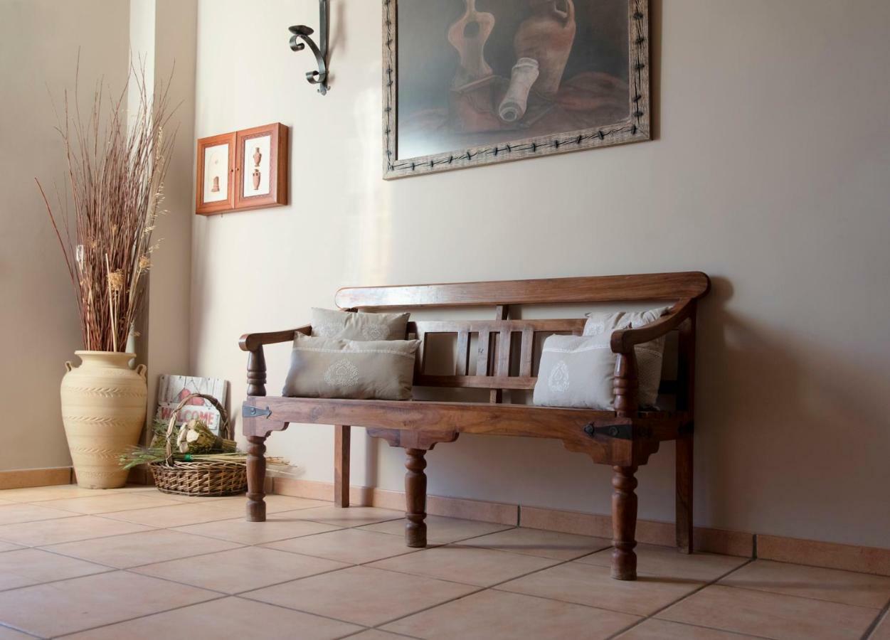 Casa Rural El Sauce. A 2,5 Km De Cuenca Capital Nohales Zewnętrze zdjęcie