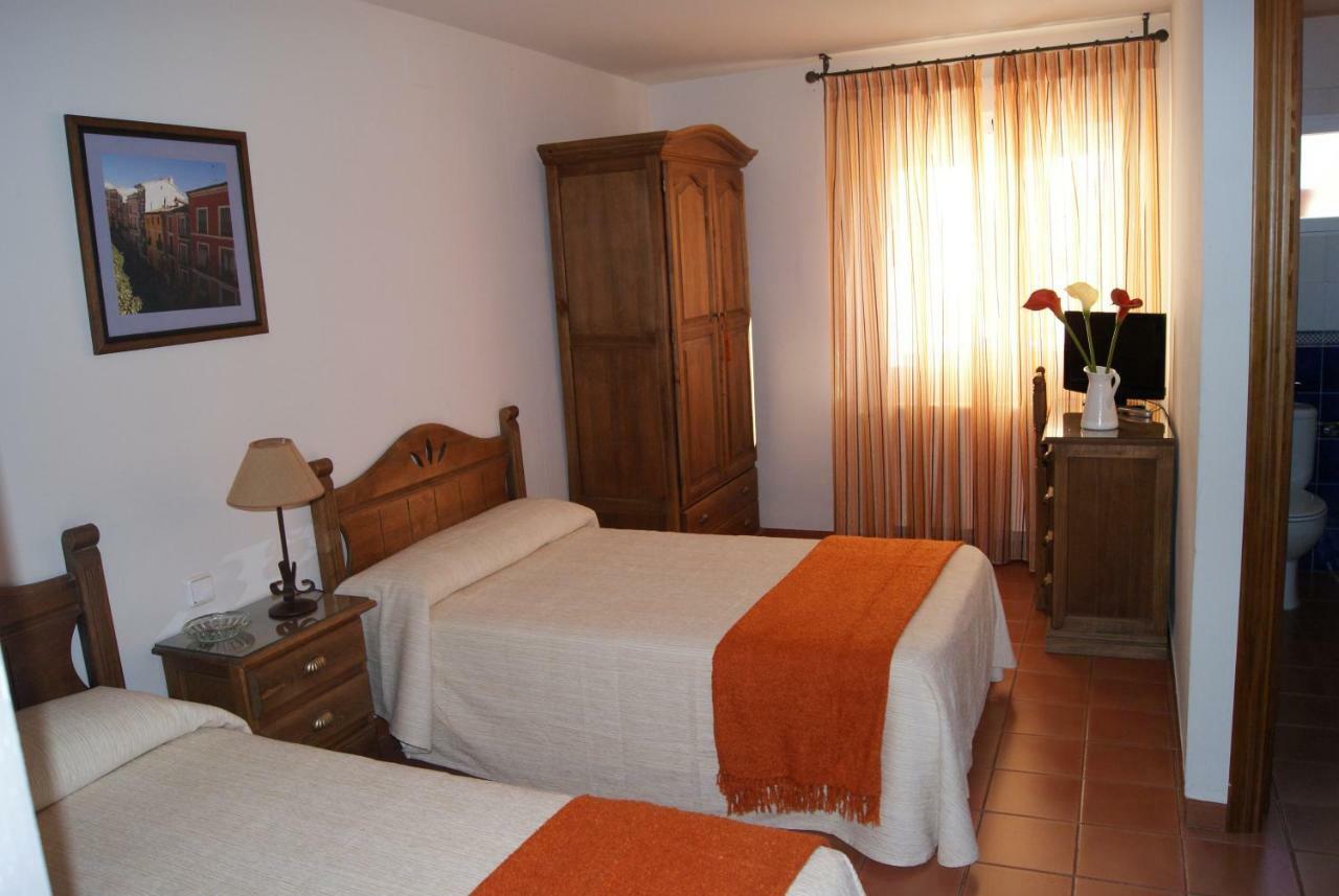 Casa Rural El Sauce. A 2,5 Km De Cuenca Capital Nohales Zewnętrze zdjęcie